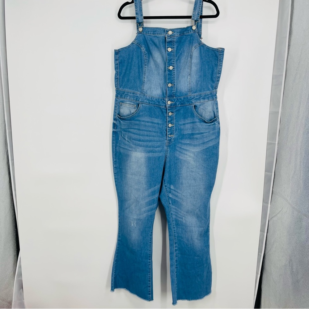 Wax Jean Basic Denim Light Wash Croped Flare Overalls Size 3X